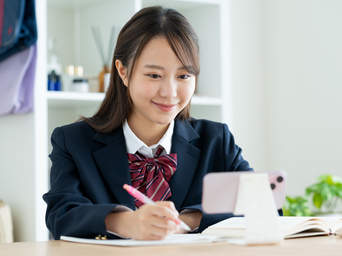 女子校生